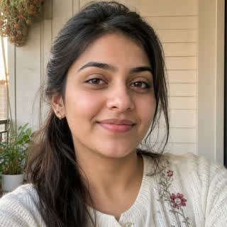 Divya R., StarRoom influencer